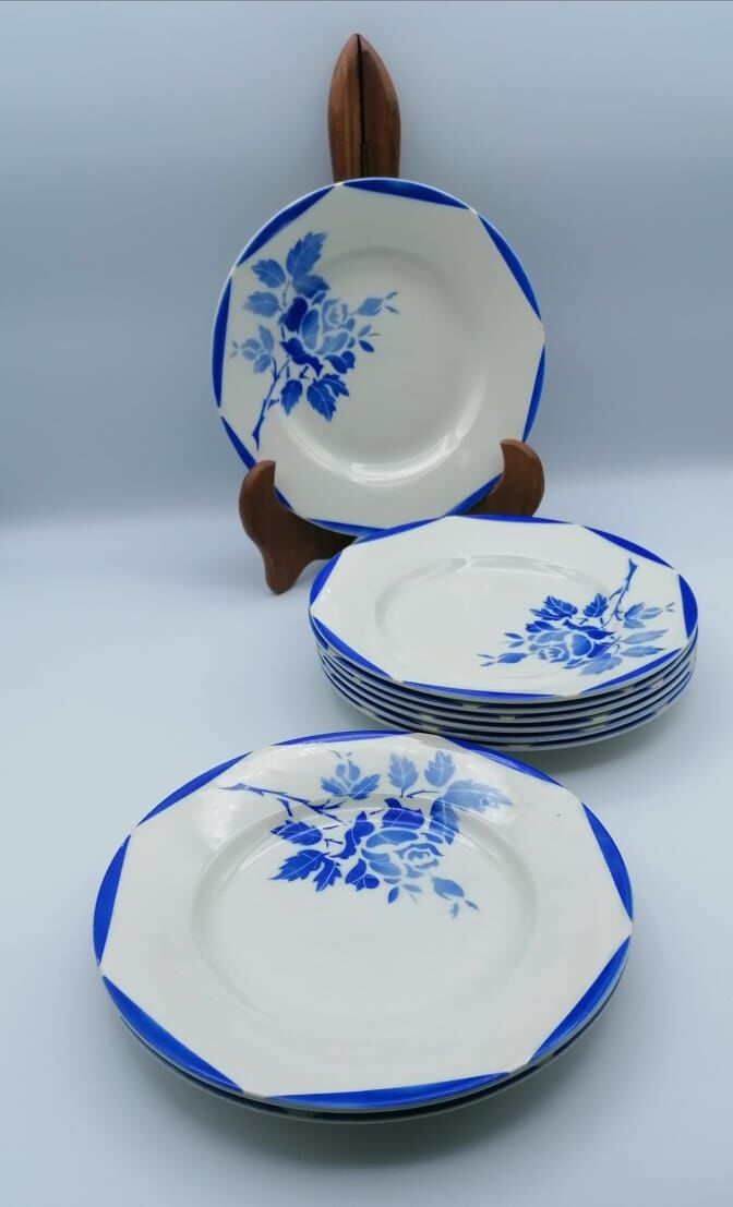 Mona Gien dessert plate set