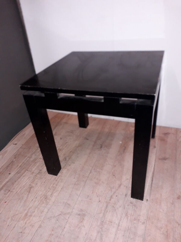 Paire de tables basse carrees noires