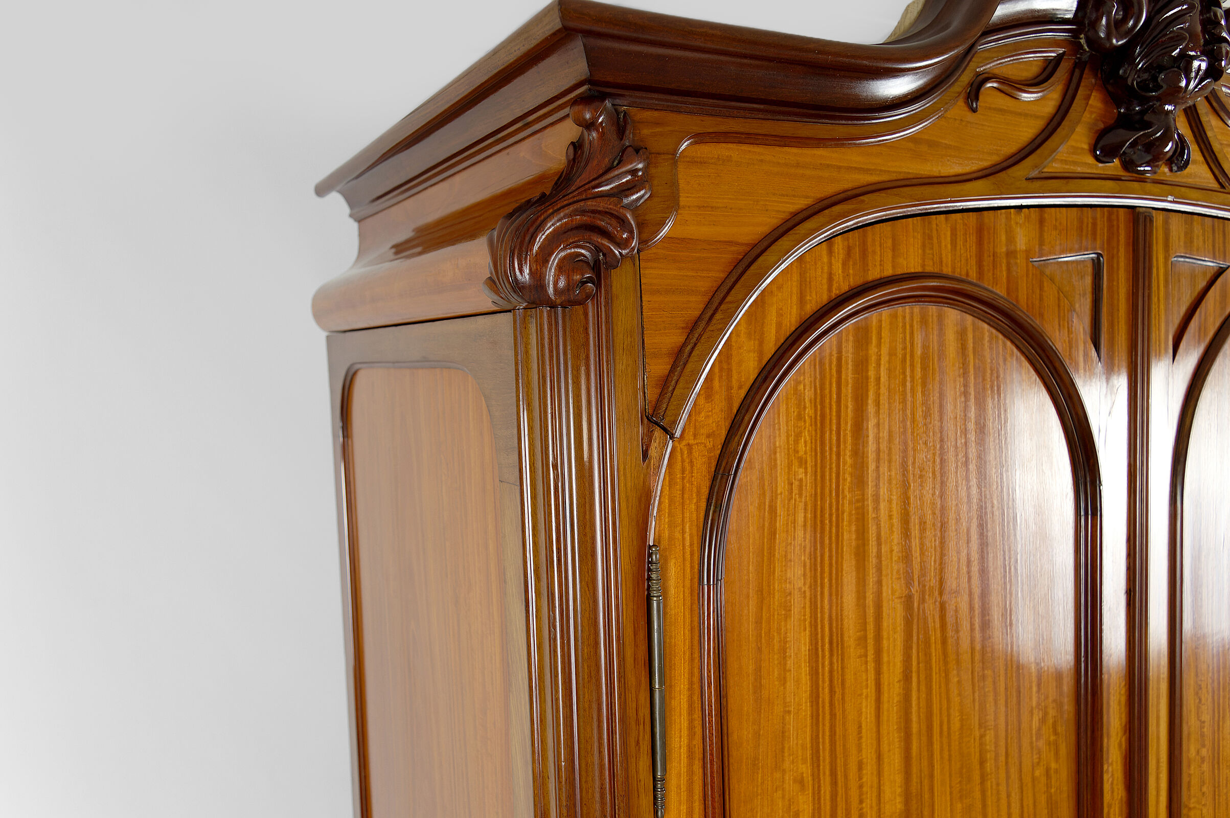 Mahogany inlaid Art Nouveau cabinet, France, circa 1900