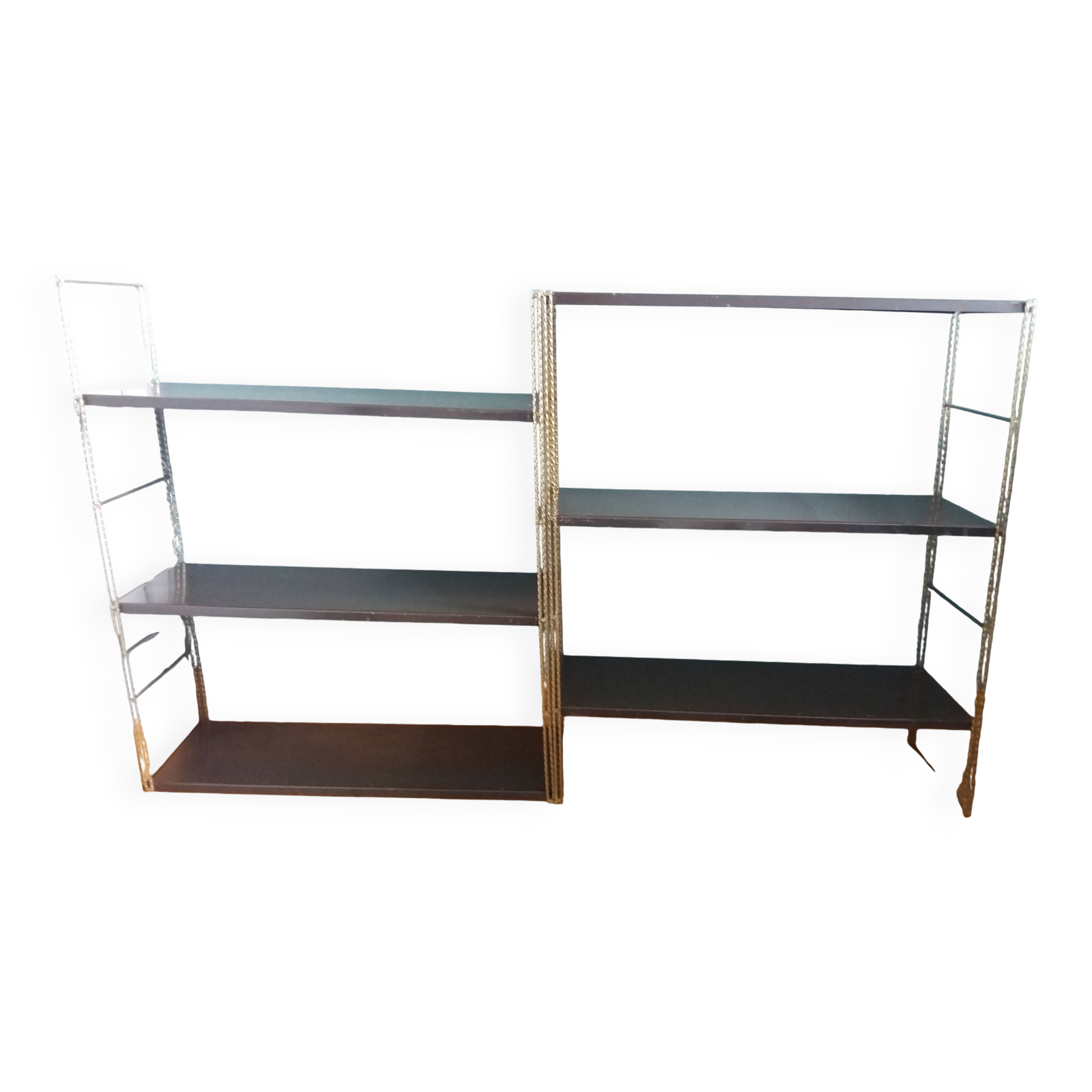 String twisted metal wall shelves
