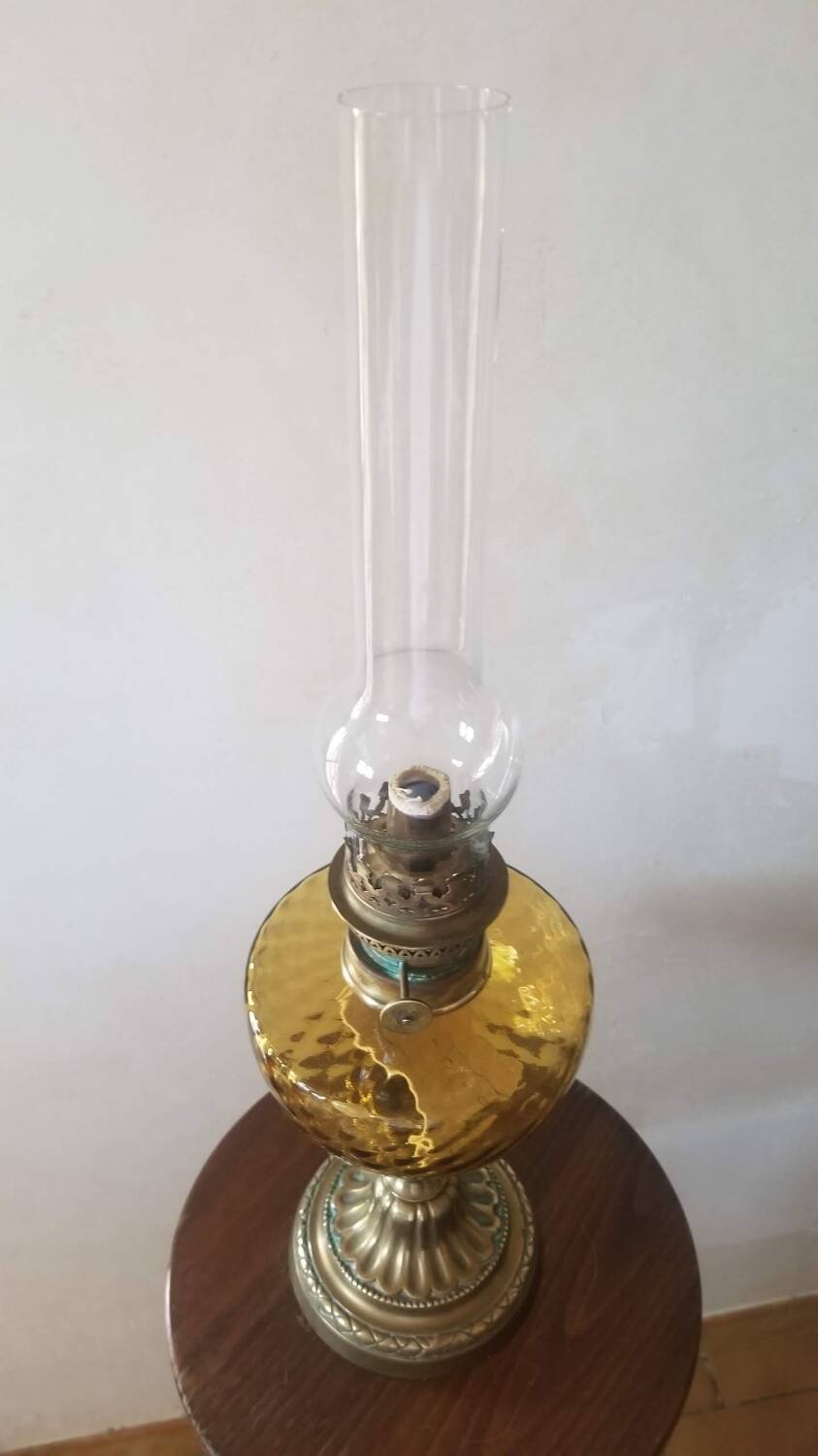 Oil lamp