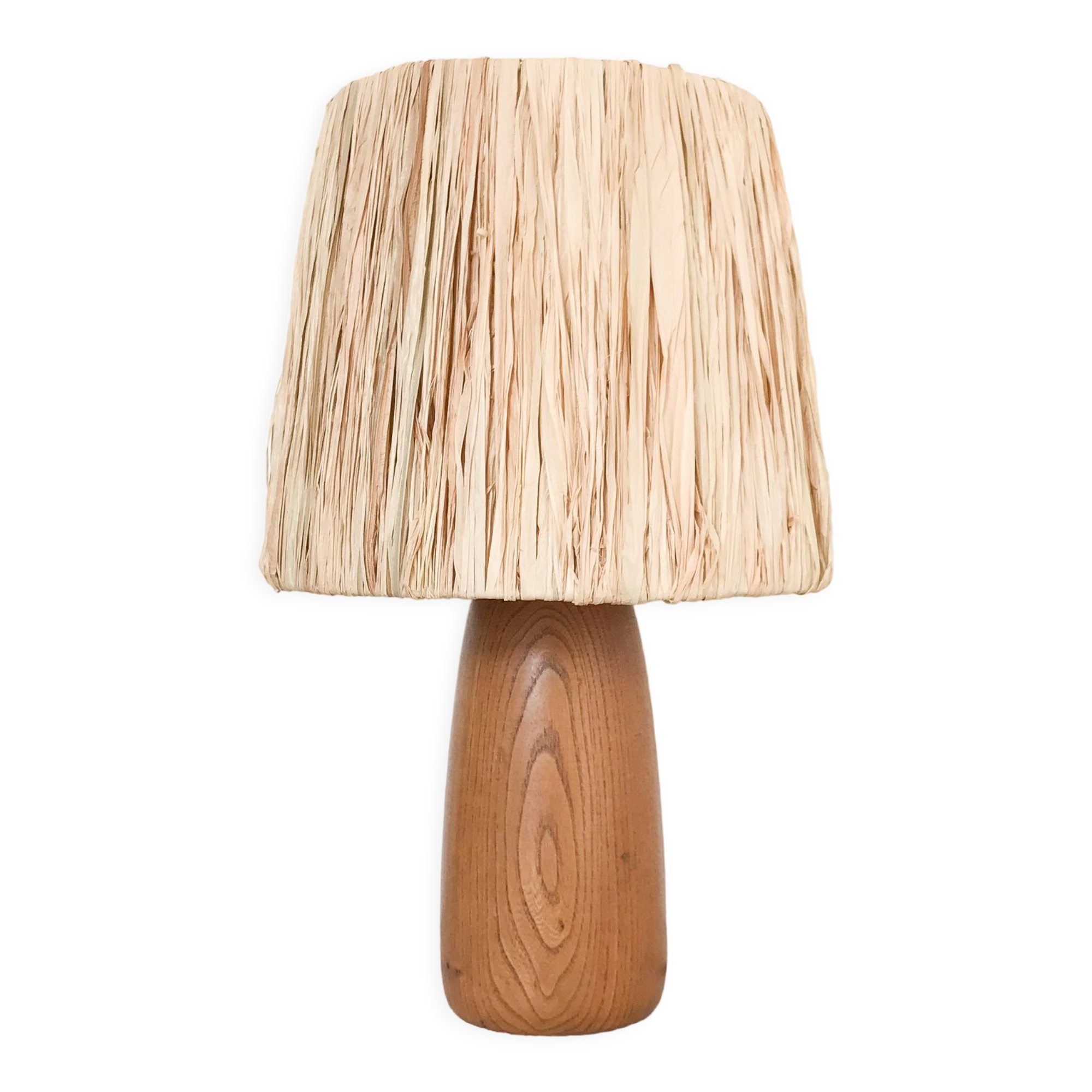 Table lamp in wood and raffia