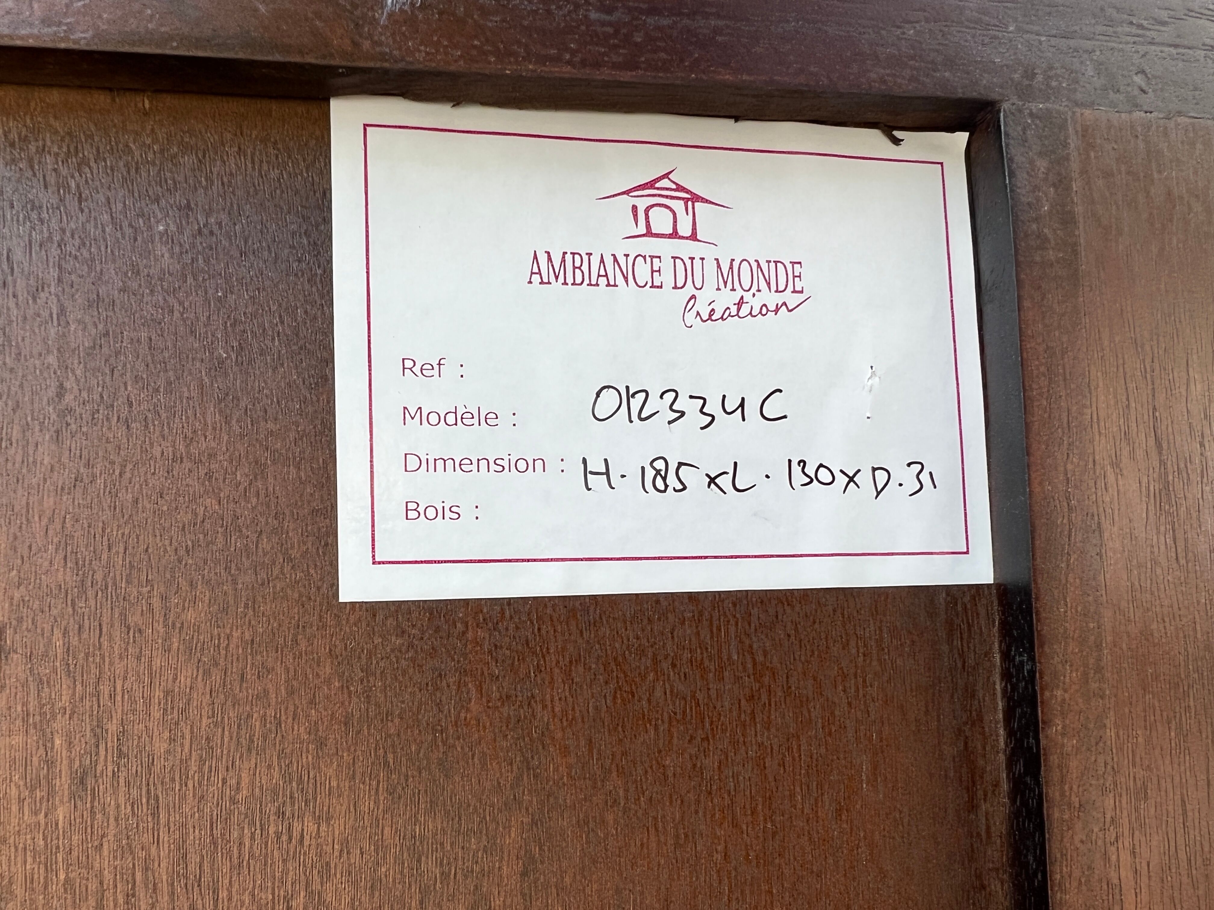 Round galay shelf on bahut sideboard