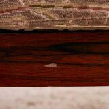 MK11213 Three-seater rosewood sofa