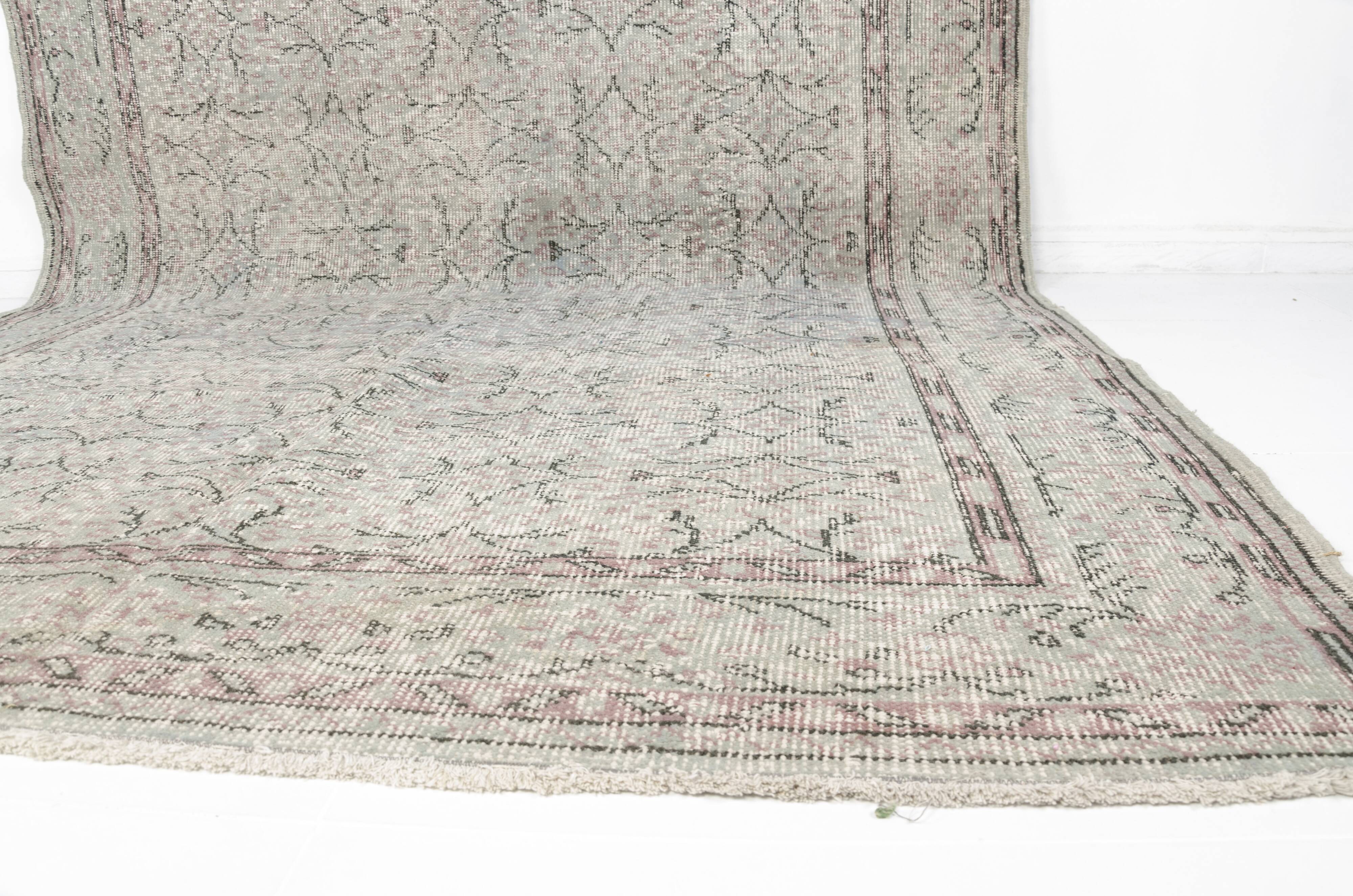 Decorative Handknotted Area Turkish Carpet sku-v277