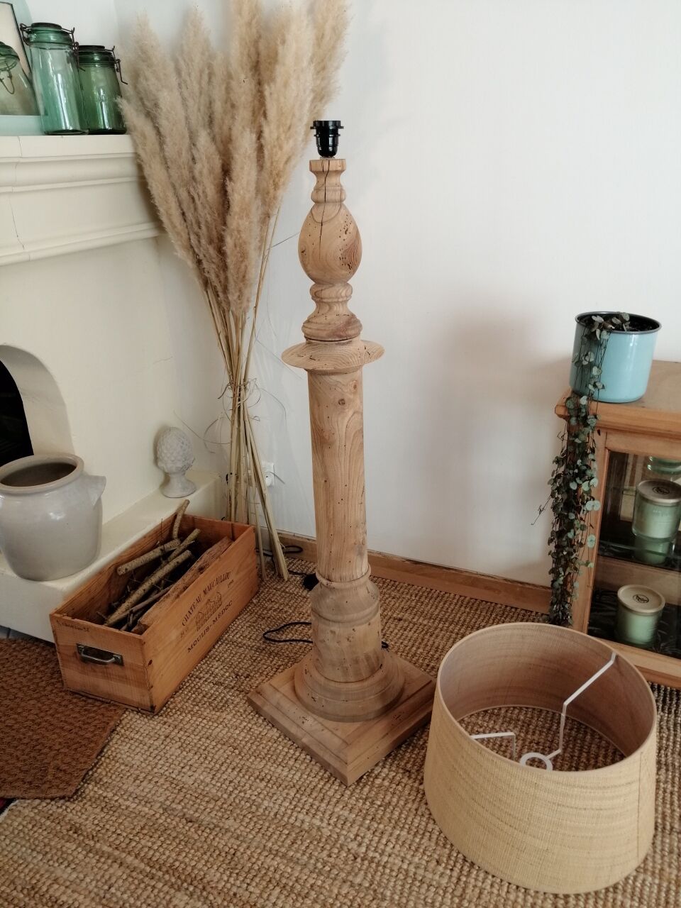 Vintage wooden floor lamp revisited