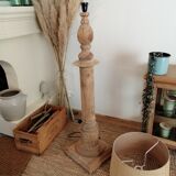 Vintage wooden floor lamp revisited