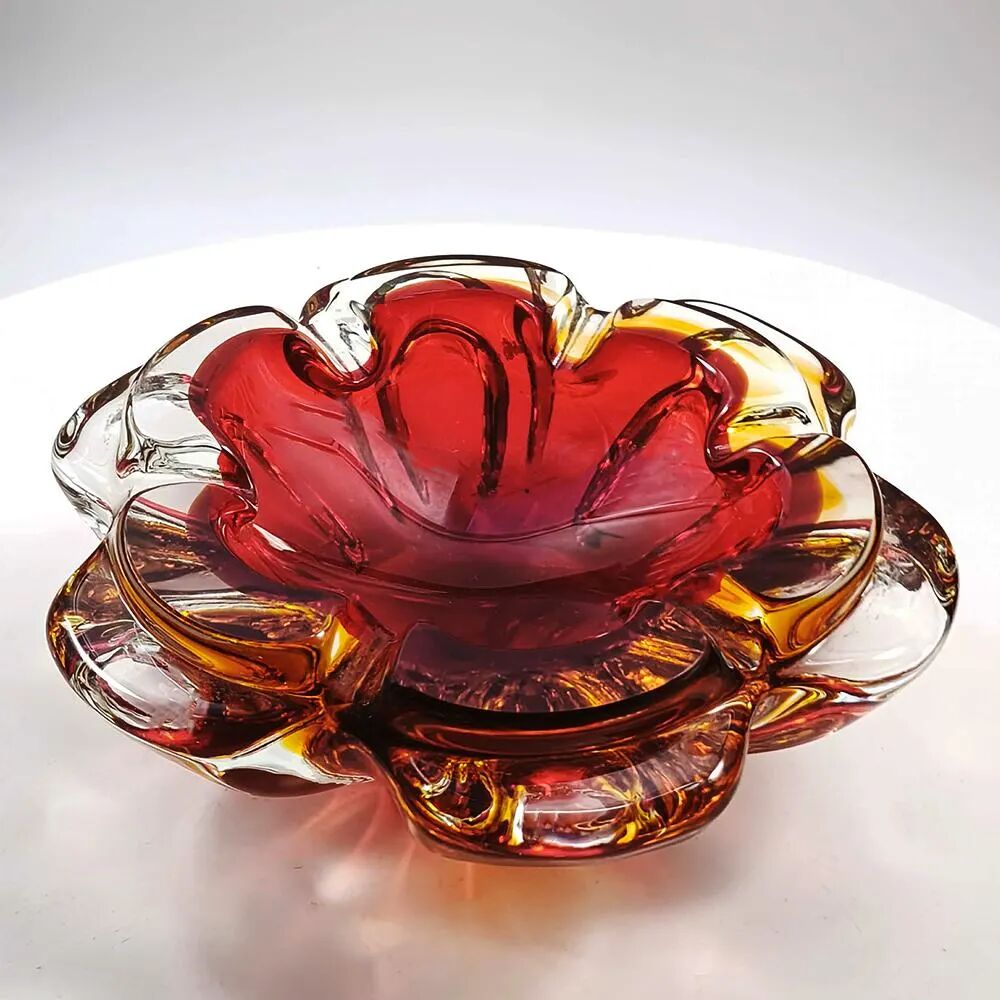 1960s Big Ashtray in Murano Glass.
