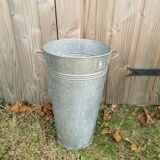 Zinc florist vase, n°11