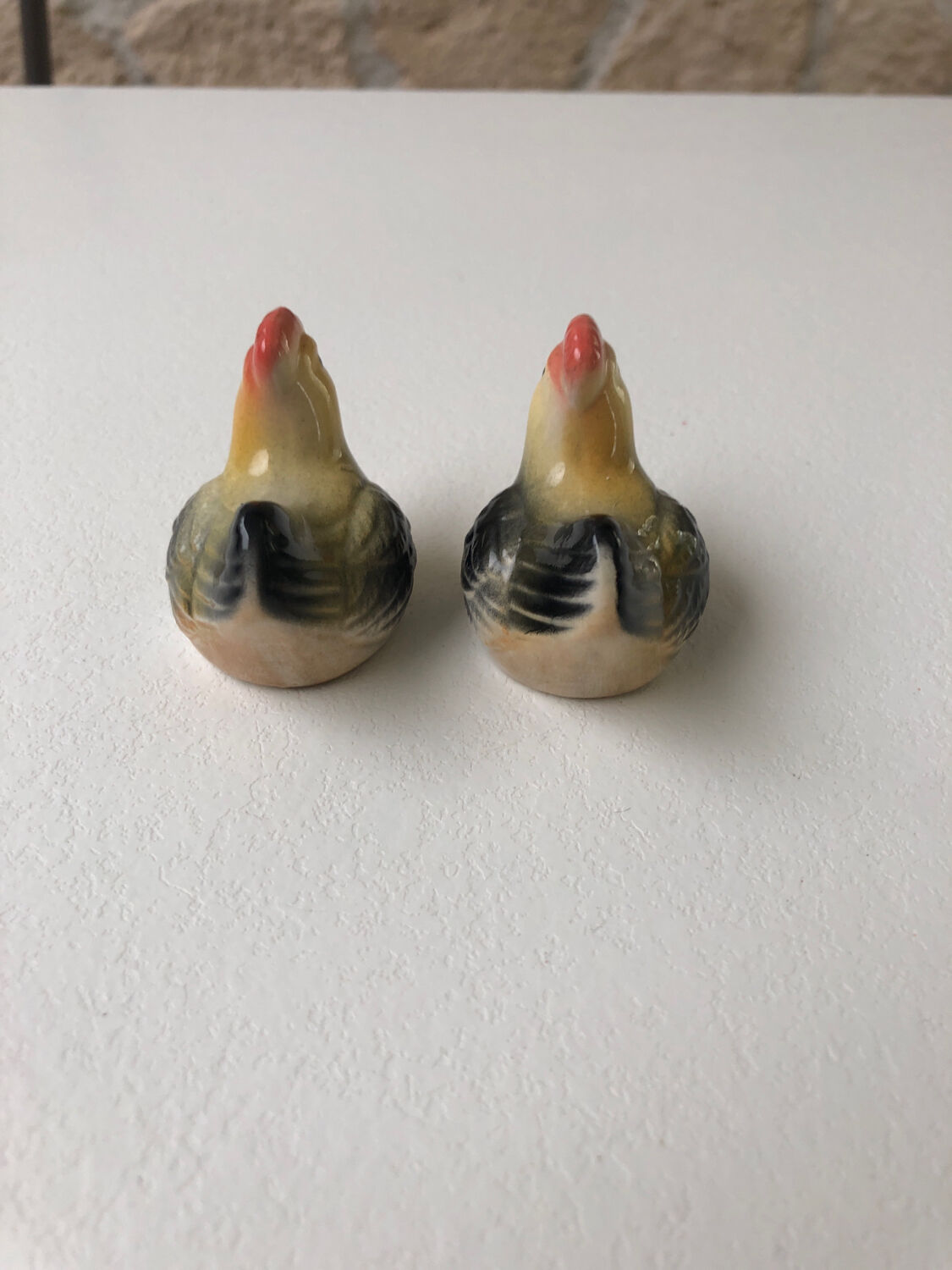 Chicken salt and pepper shakers