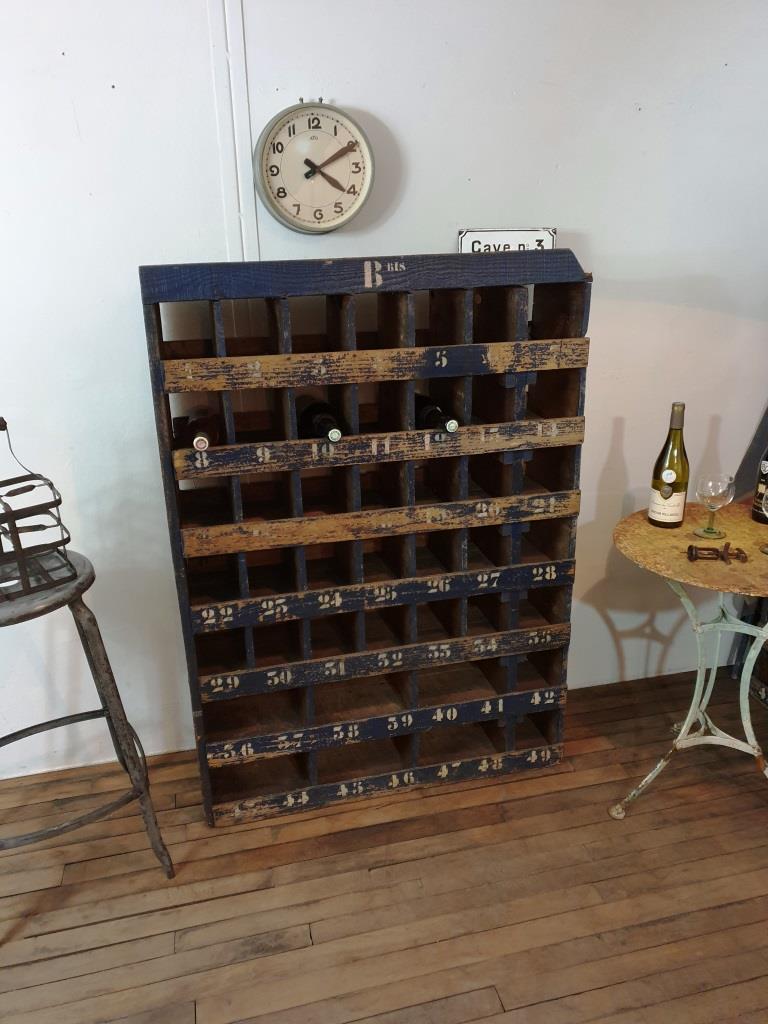 Cave à vin - meuble de métier