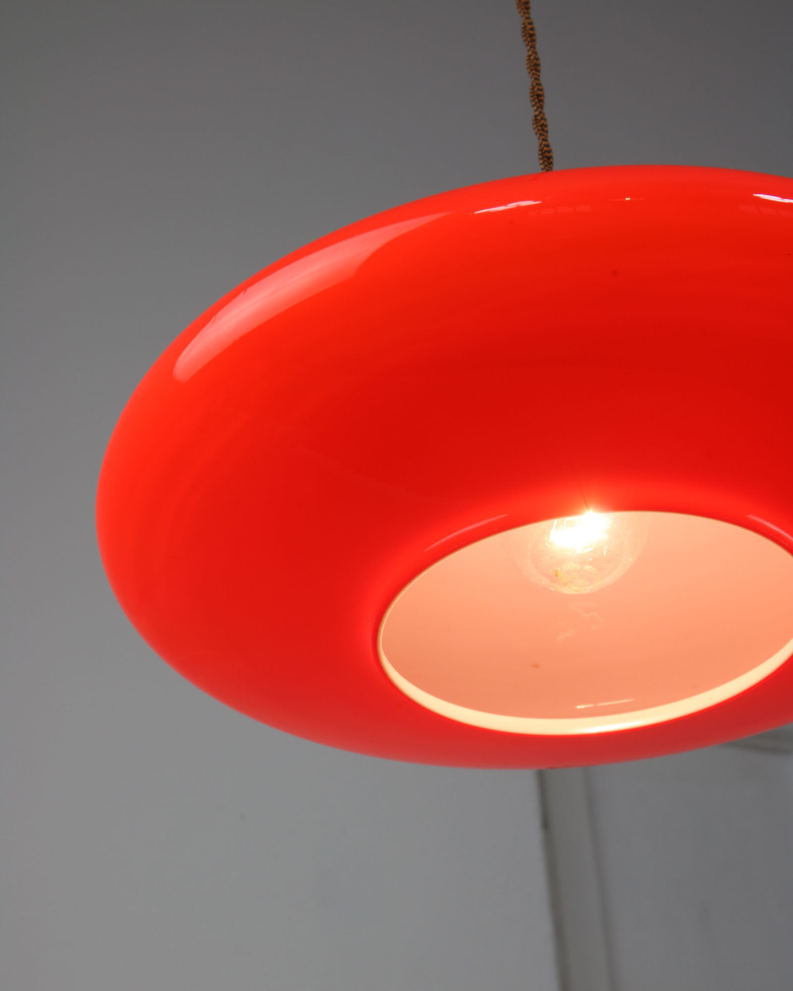 Mid-century red Glass & Brass Saucer Lamp