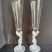 Champagne flutes Amour de Deutz sold in sets of 2.