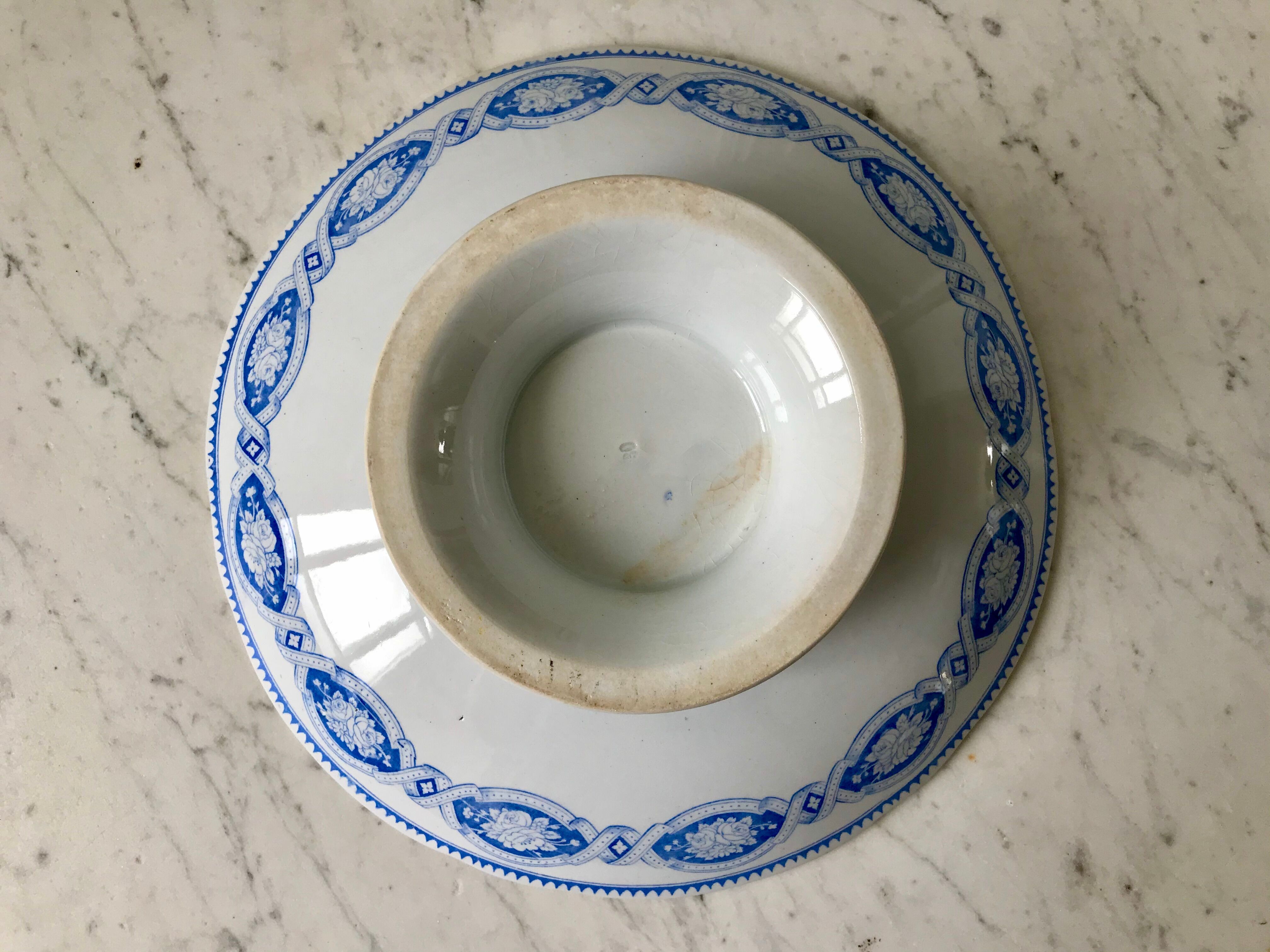 Serving dish Terre de Fer late XIXth