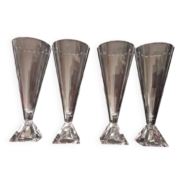 Lot de 4 flûtes à champagne en cristal d'Arques.