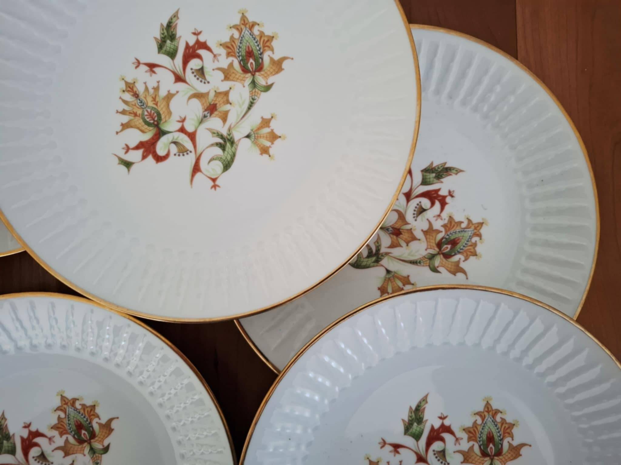 Fernand Deshoulières Chauvigny Porcelain Dinner Plates