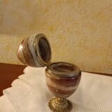 Egg table ashtray