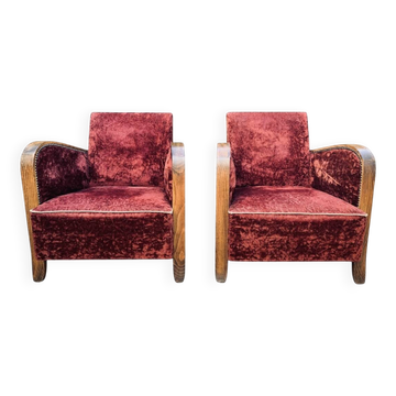 Pair of Art Deco club armchairs in crushed red velvet, 1930s.