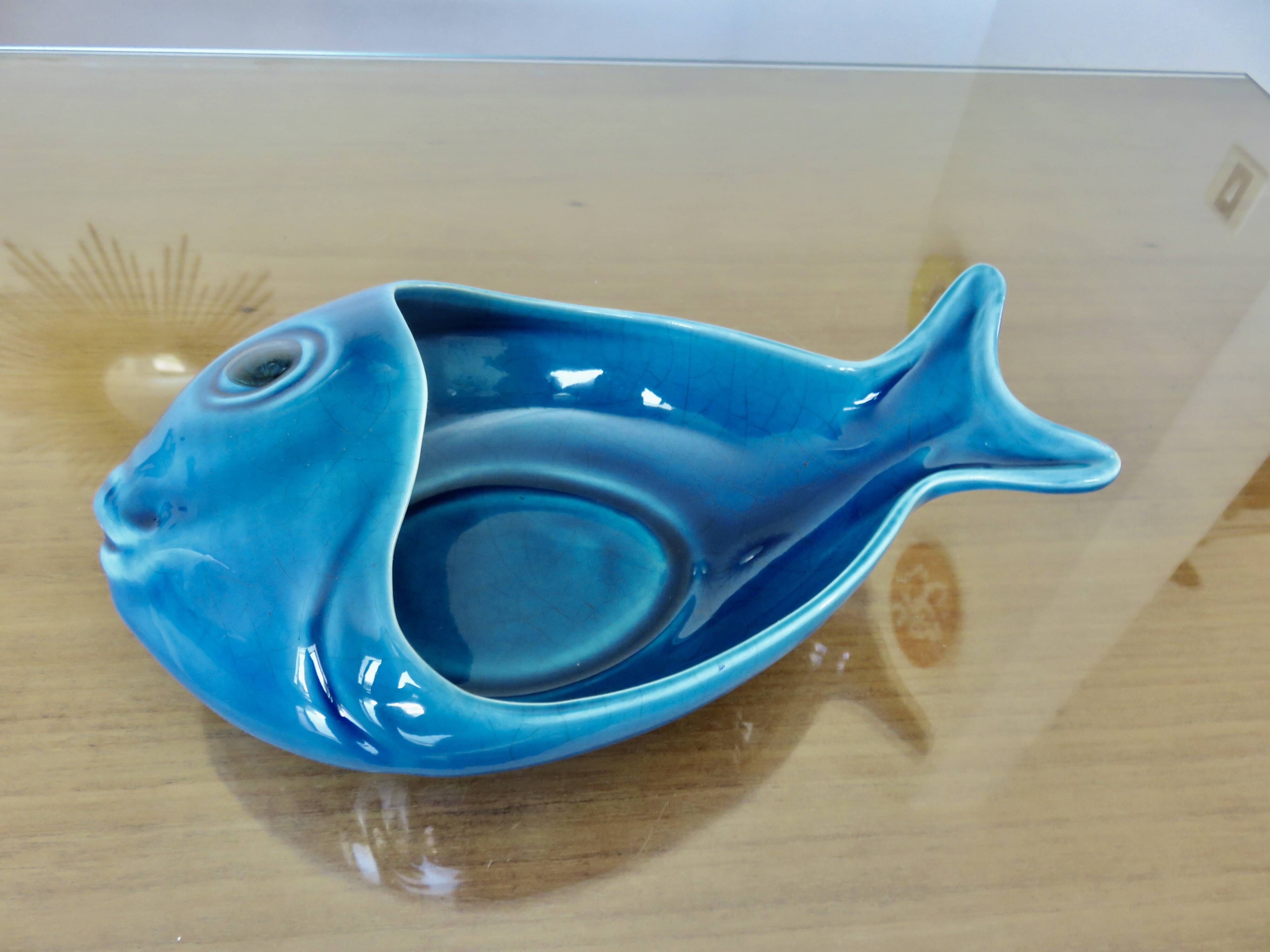 Empty pocket, blue cracked Charolles ceramic, 1960s