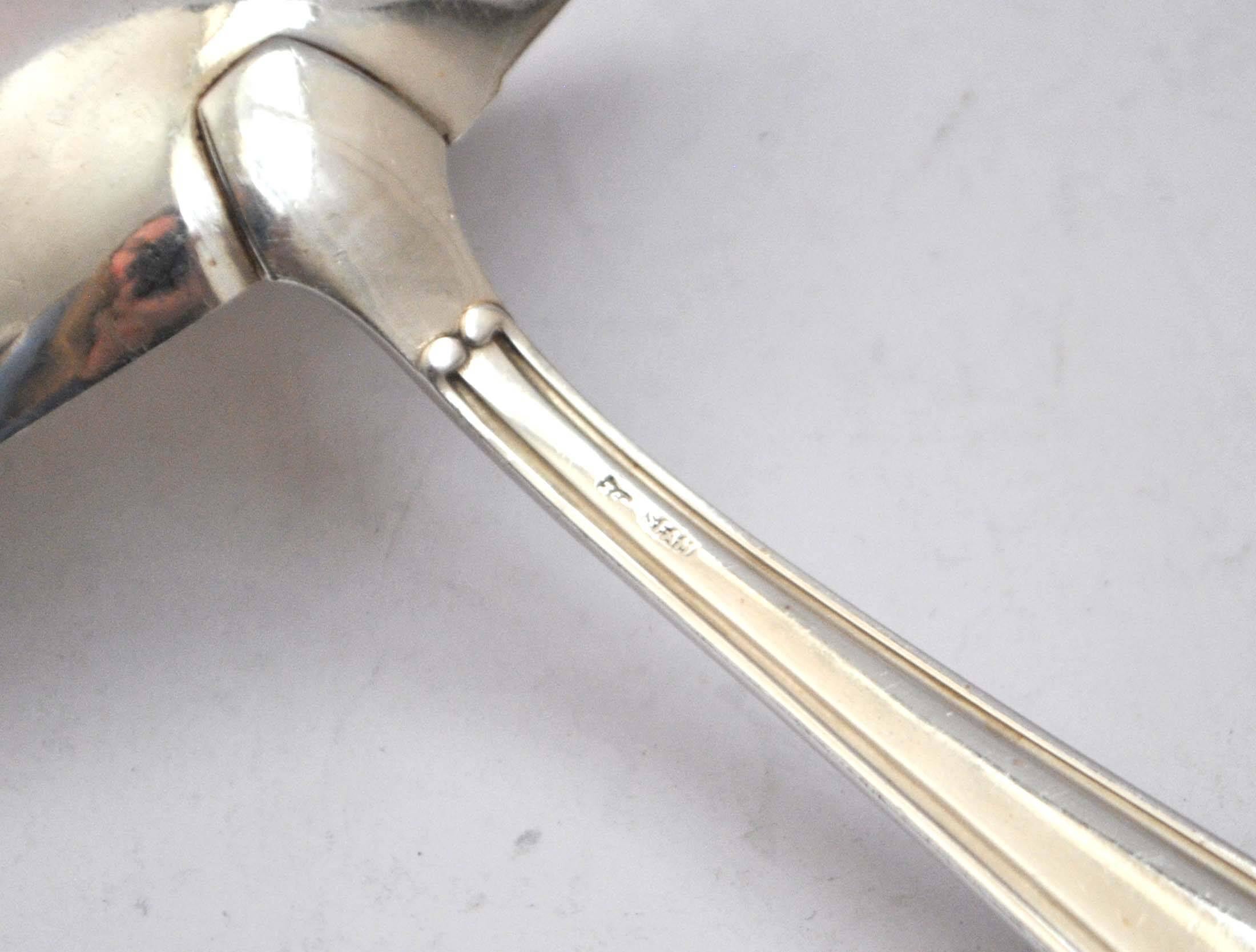 Sauce spoon Fat / lean ladle Silver metal service SFAM 18cm