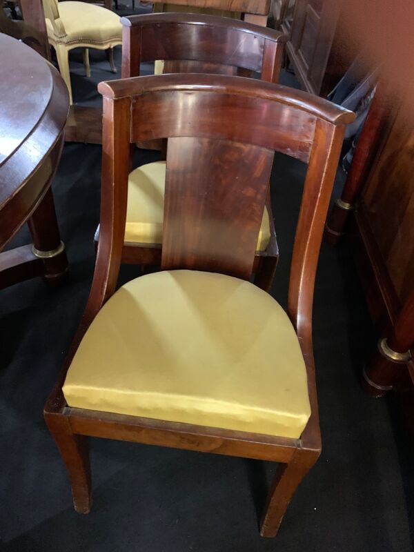 Ensemble de 4 chaises et table de salle à manger empire