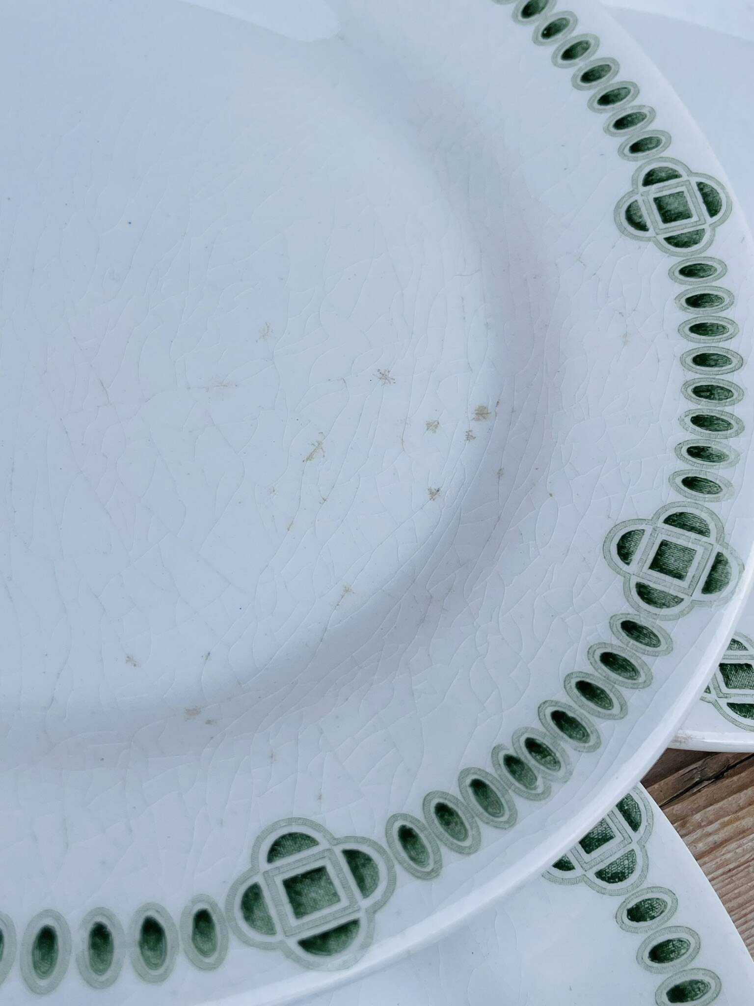 Set of 8 small plates from Creil and Montereau