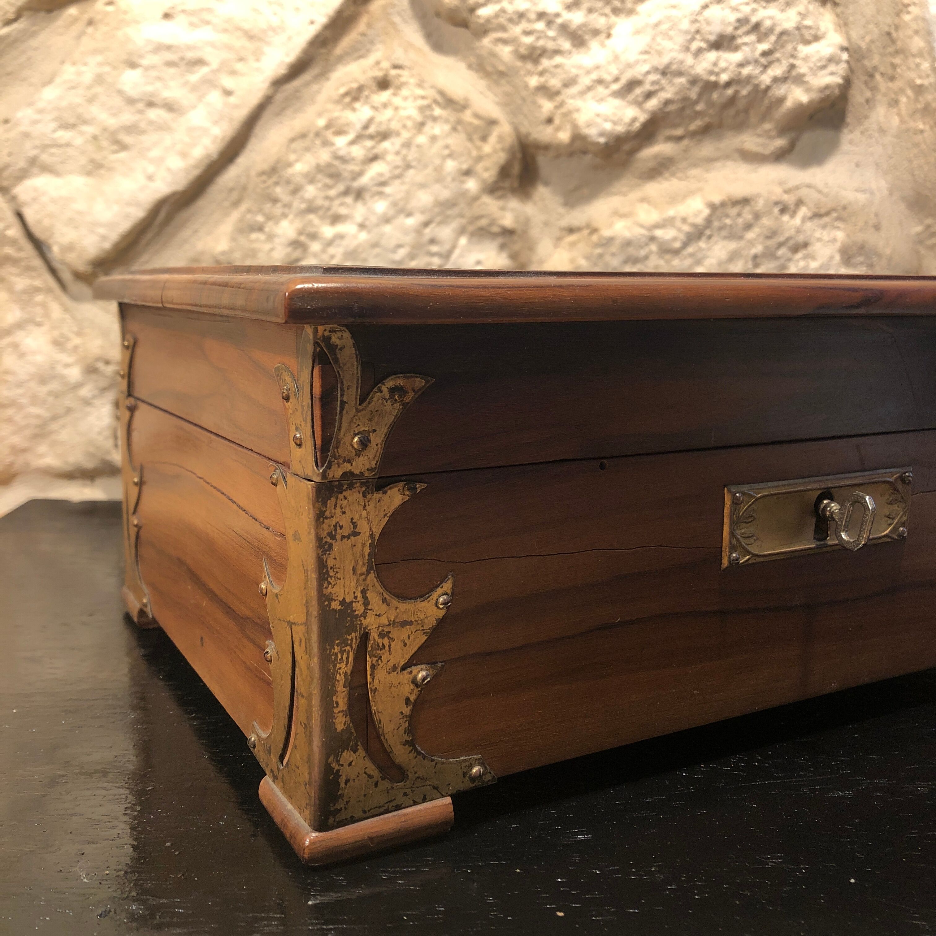 Wooden box