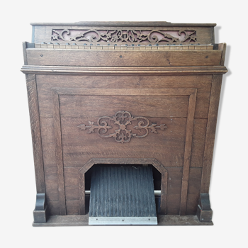 Small Harmonium from church to renovate