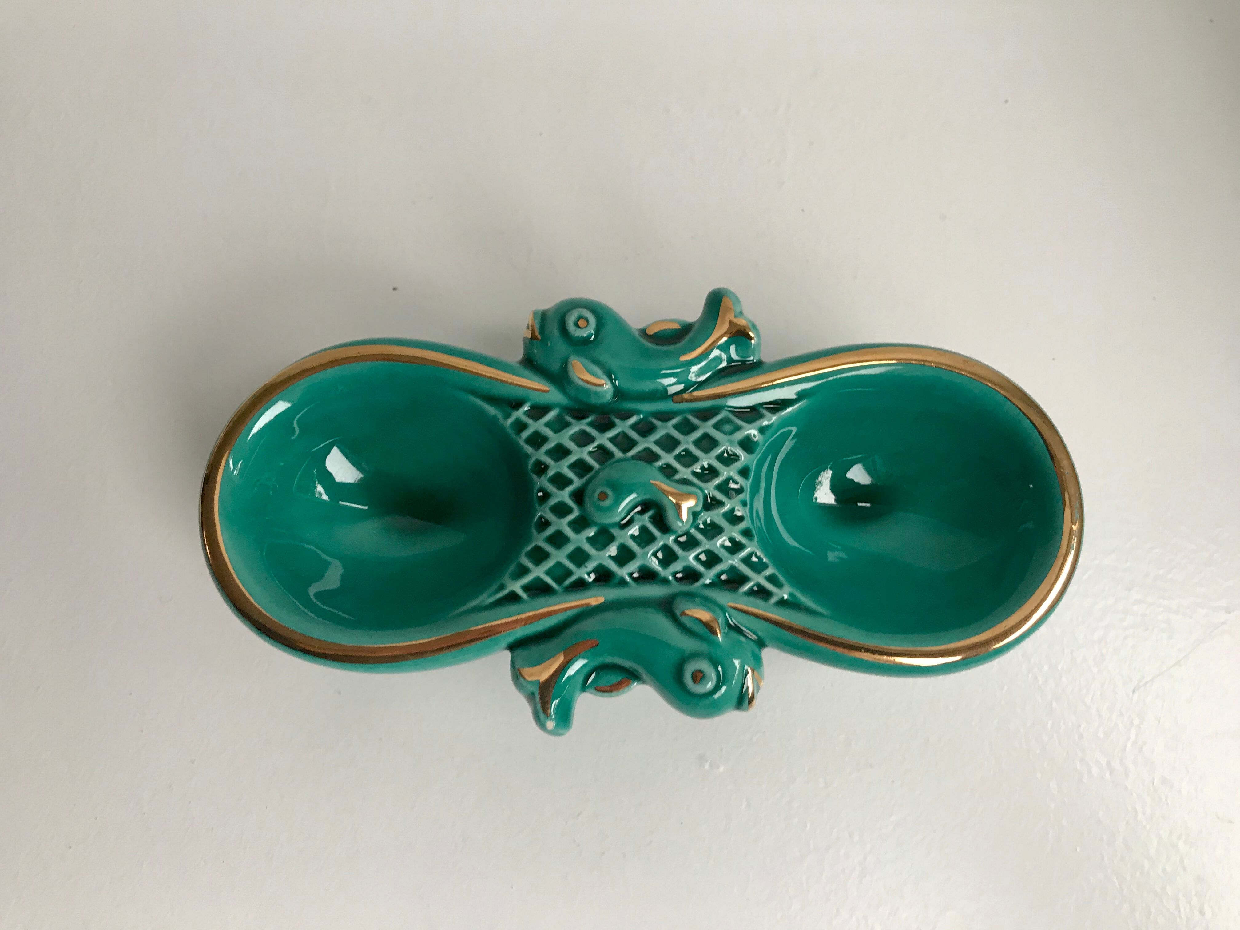 Green and gold ceramic salt shaker Art Deco 30s