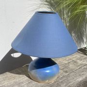 Lampe en céramique bleu vintage