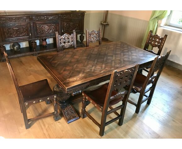 Table de salle à manger avec ses chaises Renaissance Espagnole | Selency