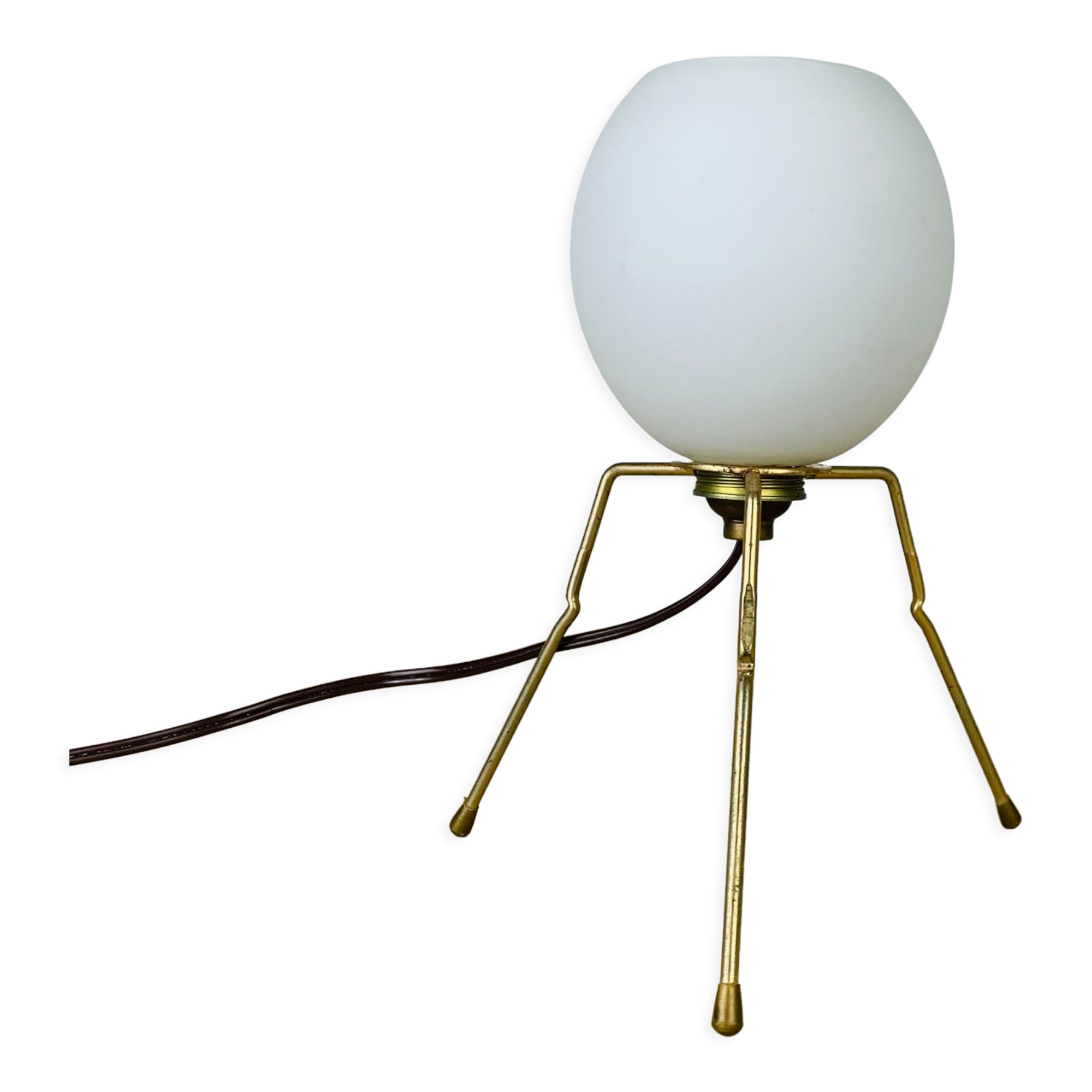 Lamp tripod brass 50s egg globe opaline