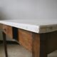Table en bois patinée