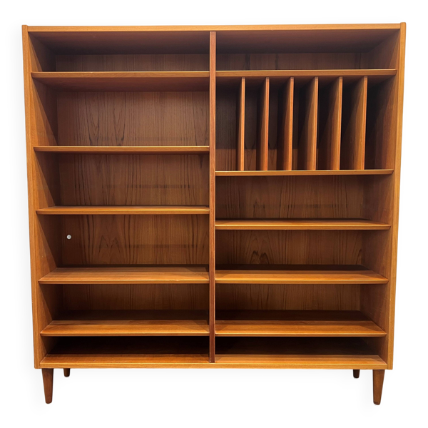 Splendide meuble bibliothèque scandinave en teck Danemark