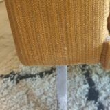 Airborne armchair