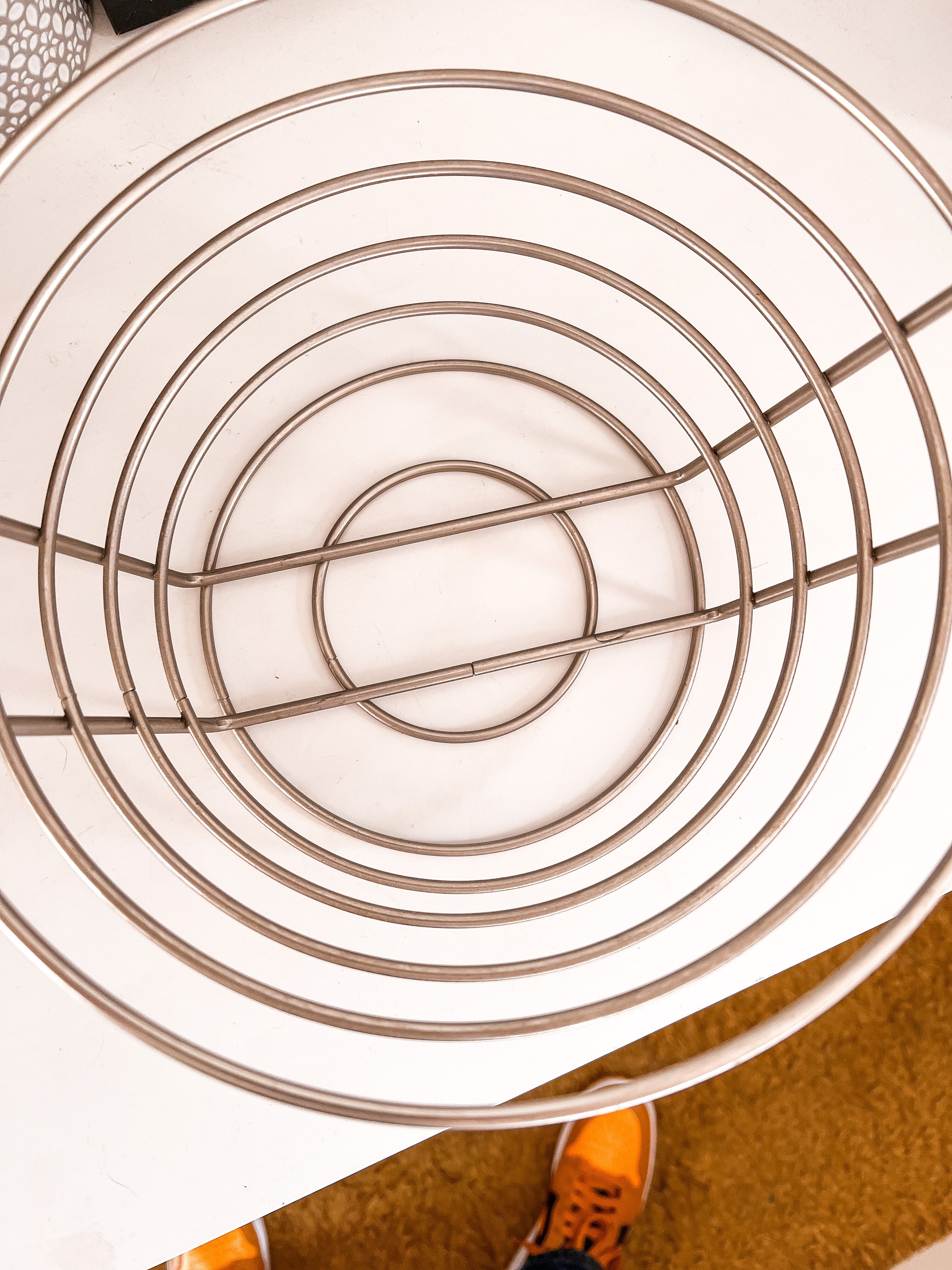 Circled aluminum fruit cup