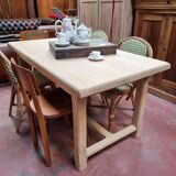Oak farmhouse table