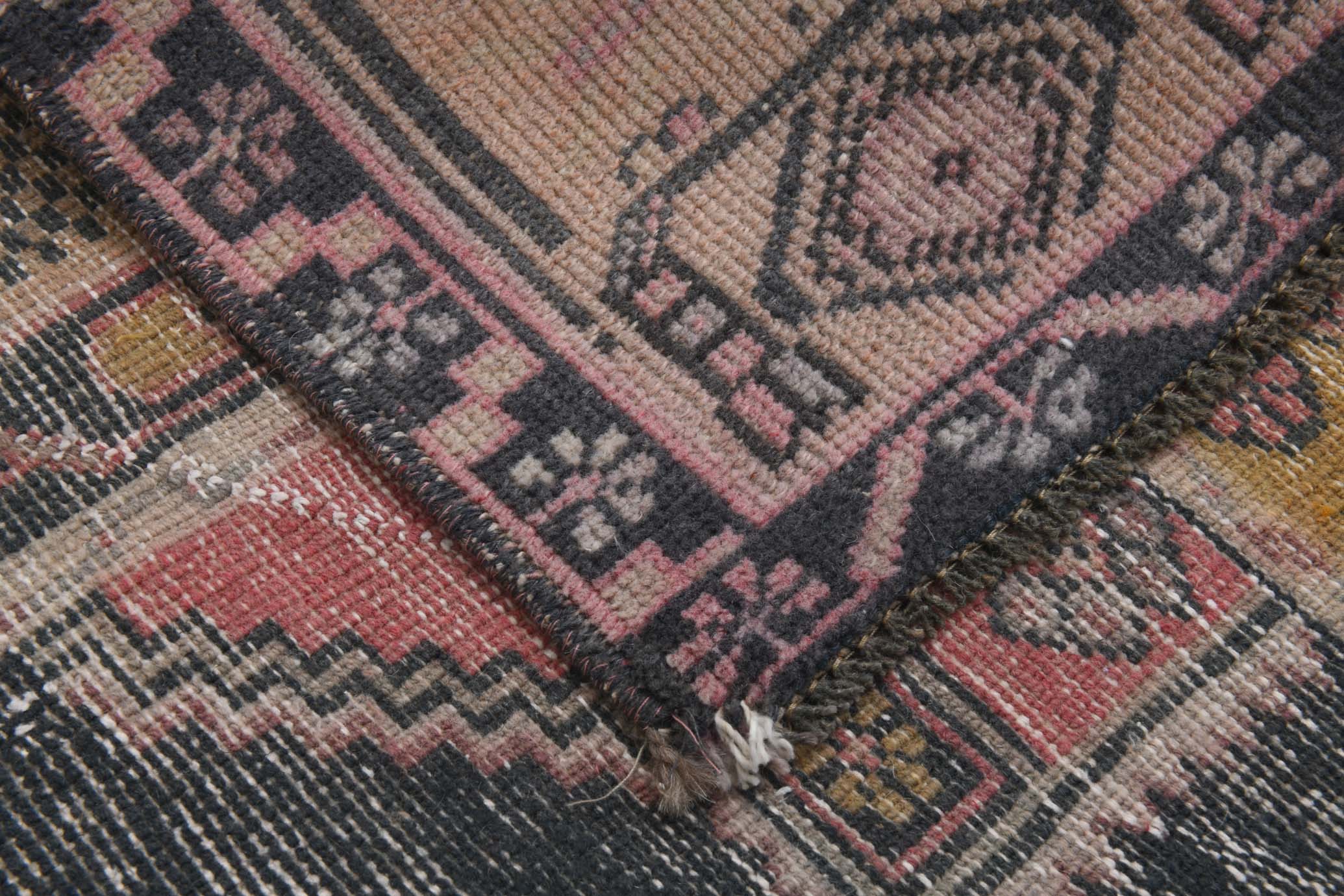 4x7 Pink & Navy Blue Classic Vintage Rug, 134x216Cm