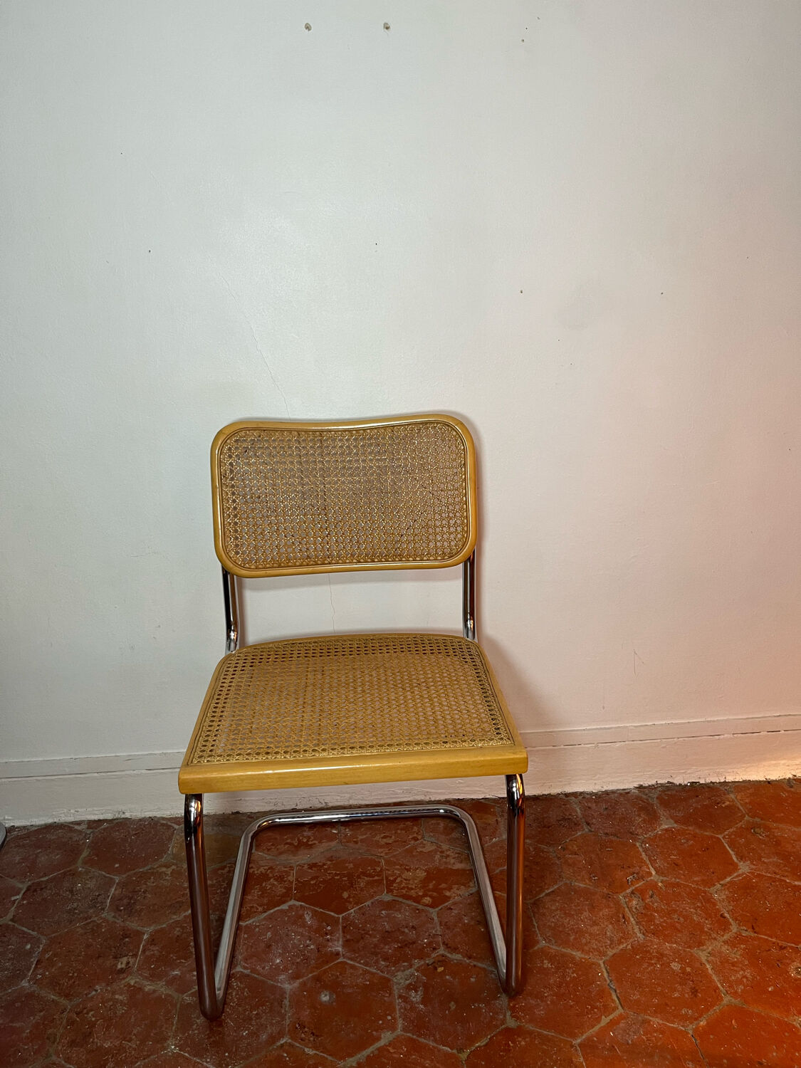 Chair b32 by Marcel Breuer