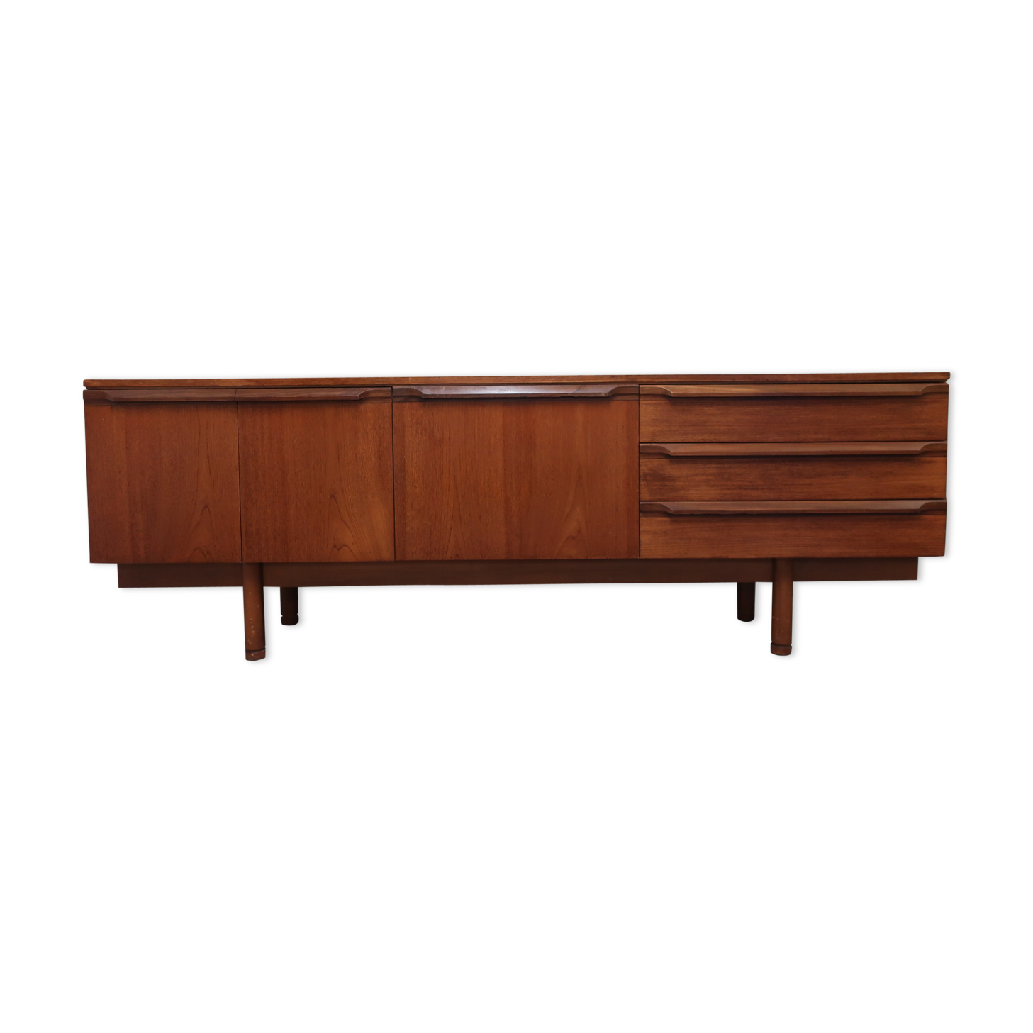 Teak thread of the 60s