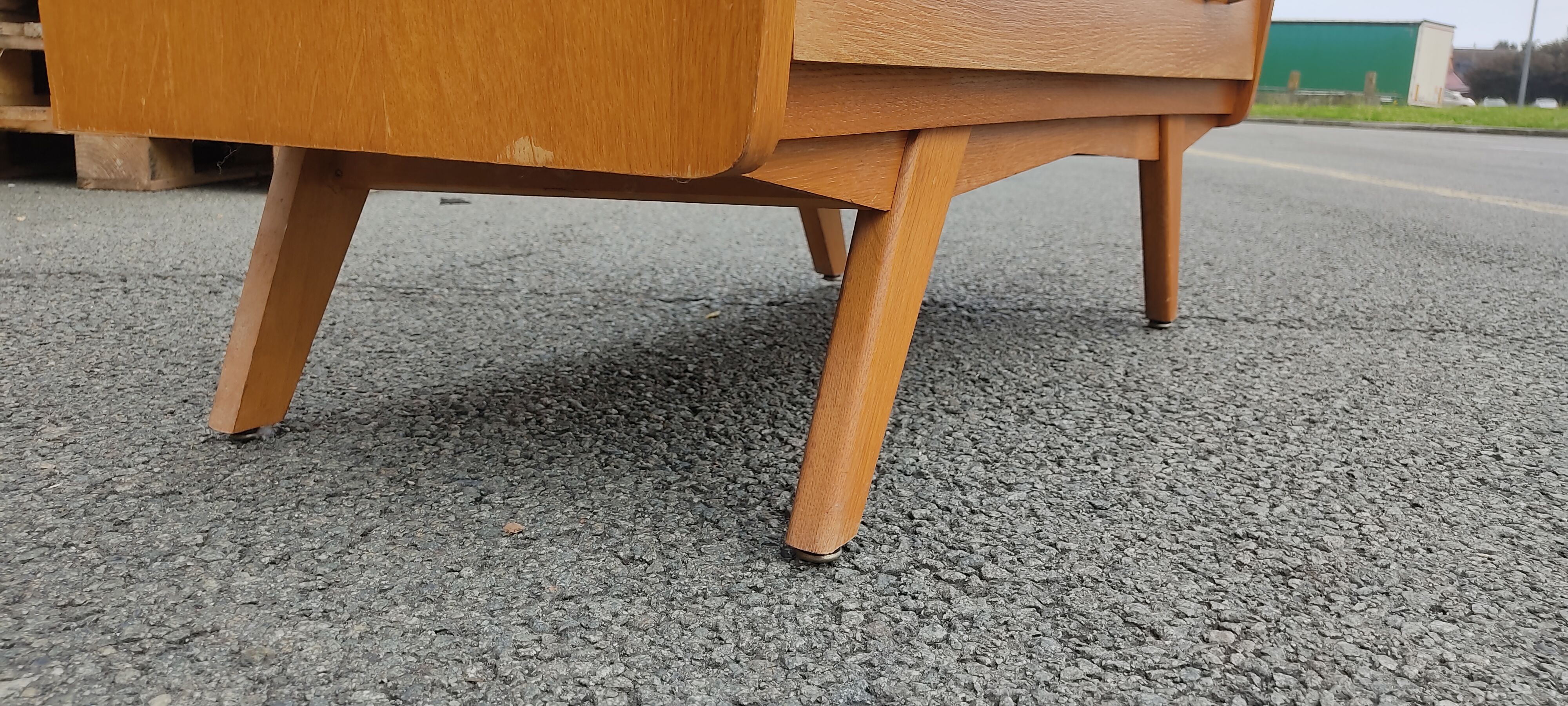 Vintage chest of drawers