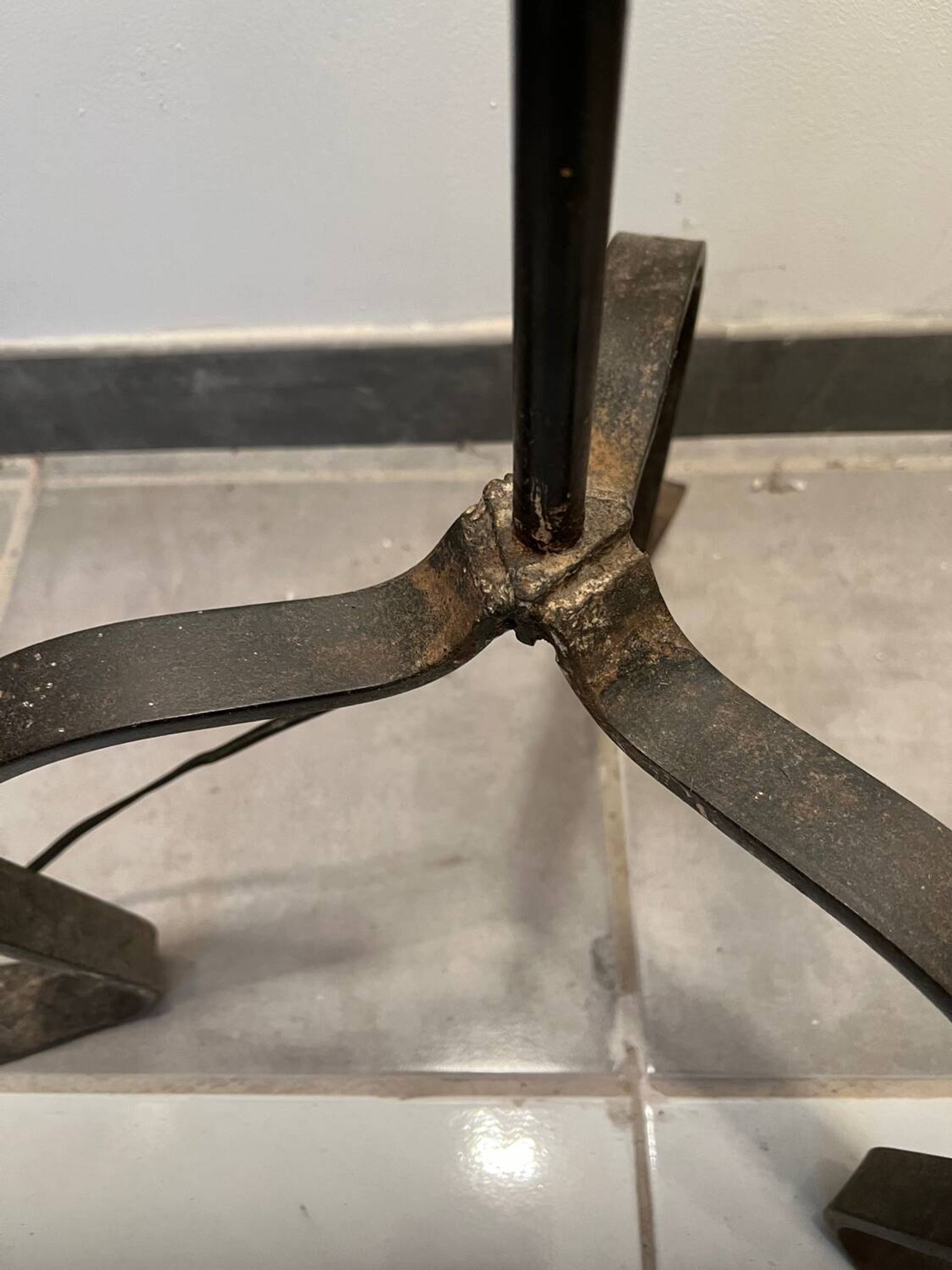 Lampadaire /torchere fer forgé 1950