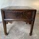 Paire de tables de chevet chinoises