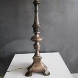 Lampe ancienne, pied pique cierge en bronze argenté