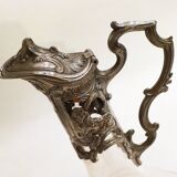 The Louvre's department carafe