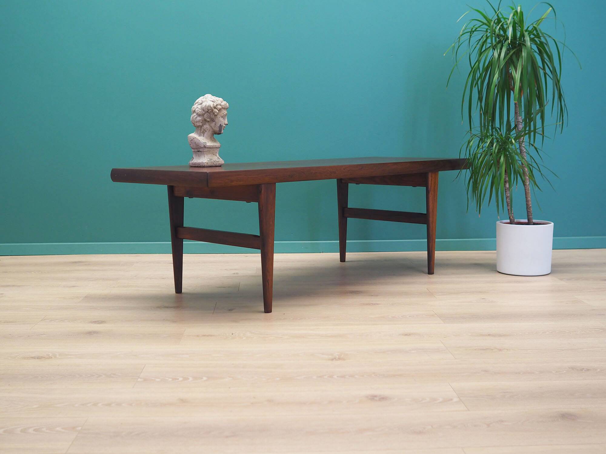 Rosewood coffee table, Danish design, 1970s, production: Gern Møbelfabrik