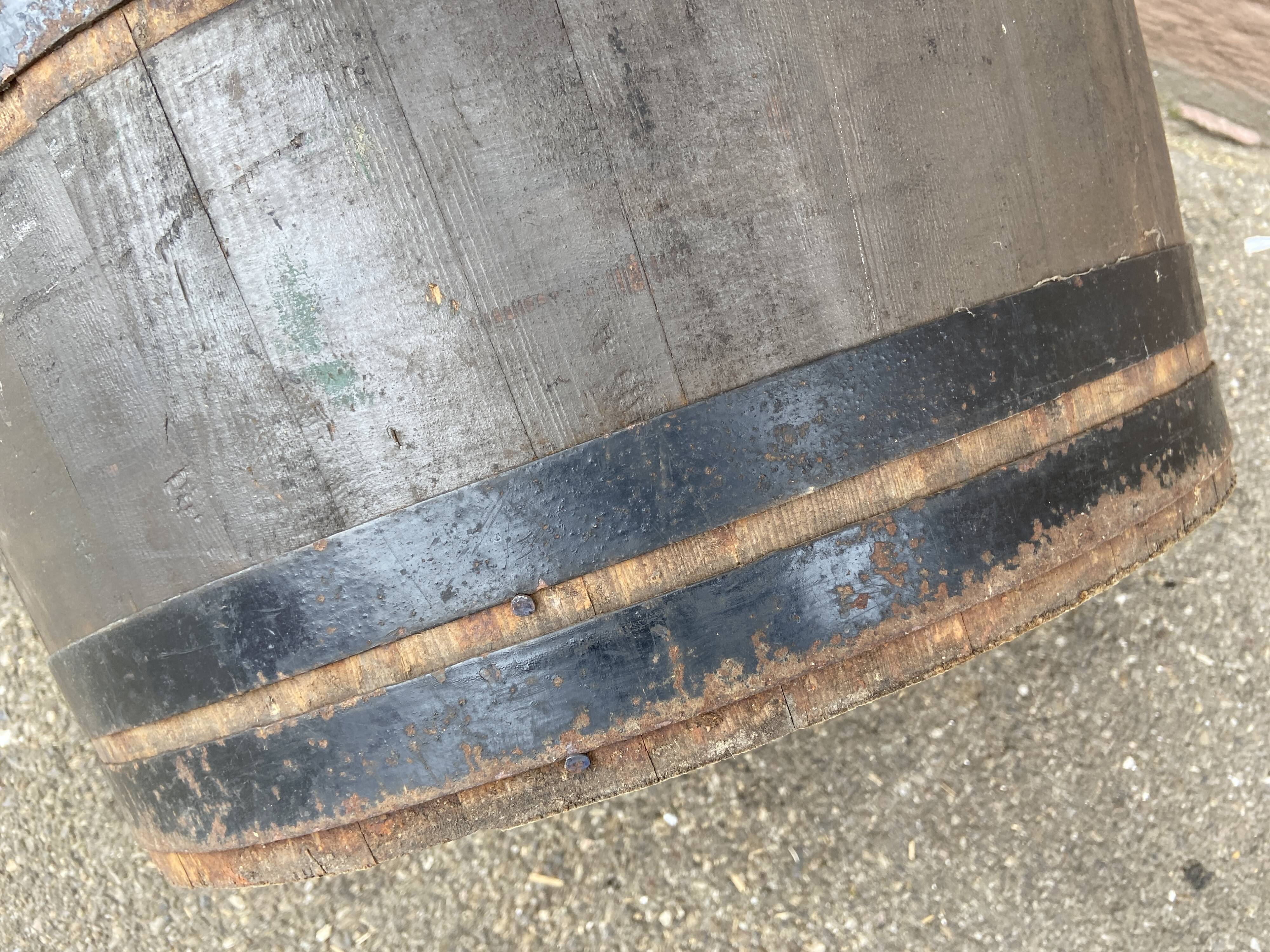 Barrel style flower box