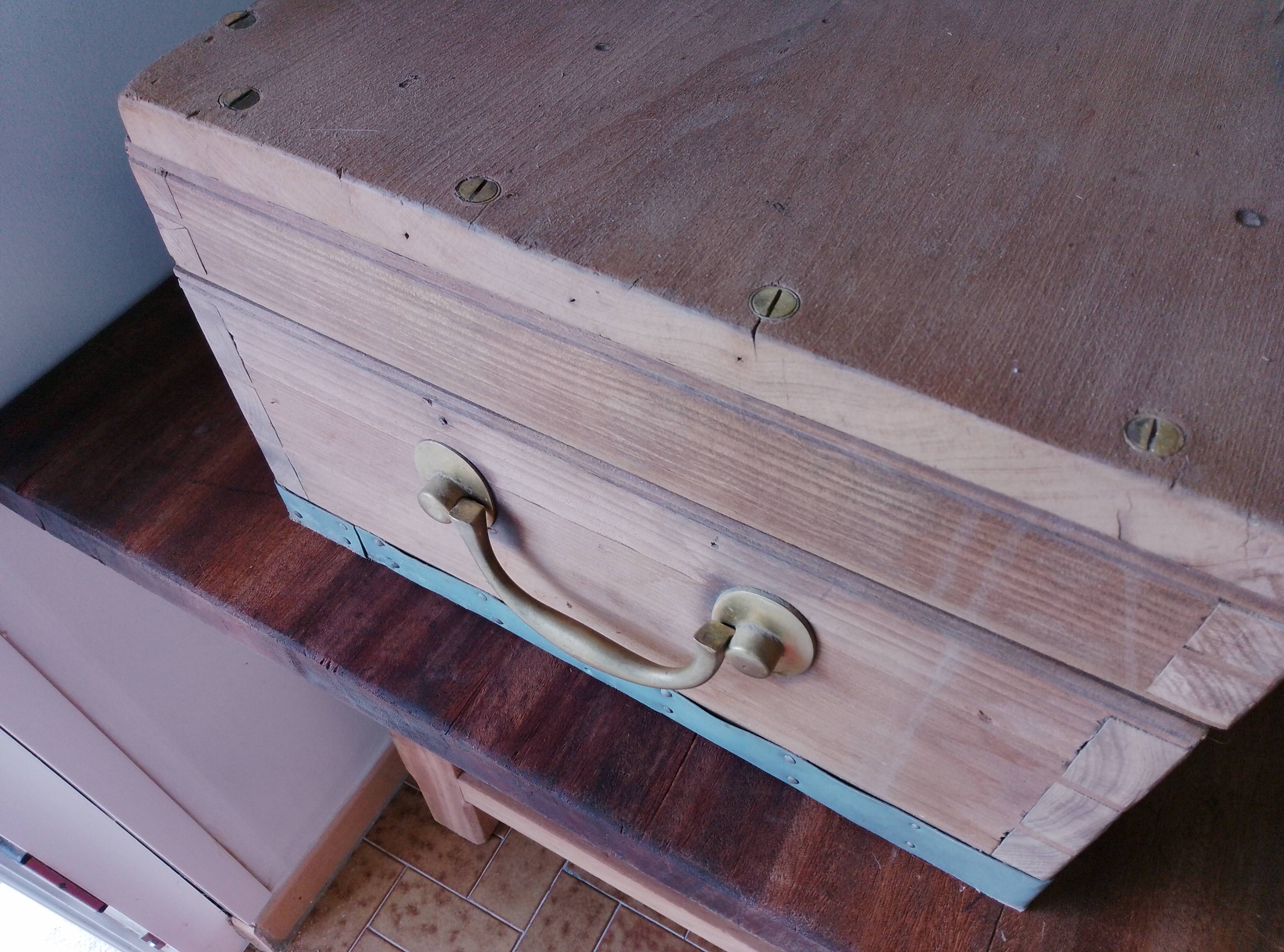 Military transport trunk