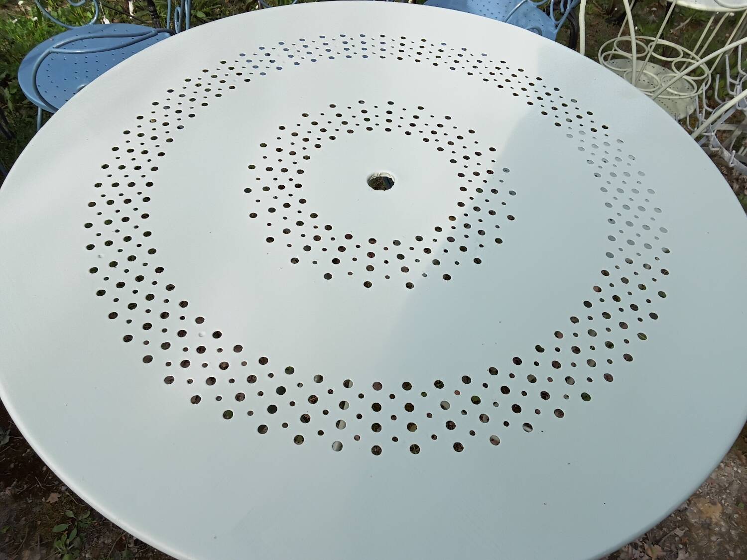 Green garden furniture