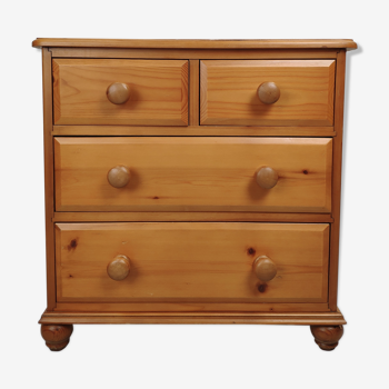 Pine chest of drawers four drawers
